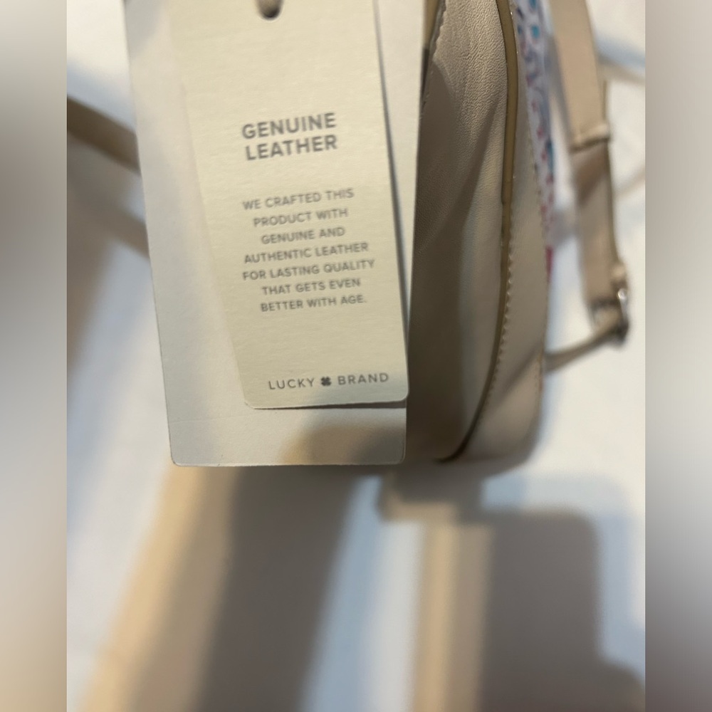 Lucky Brand Genuine Leather & Fabric Floral hHandbag NWT - Picture 8 of 10